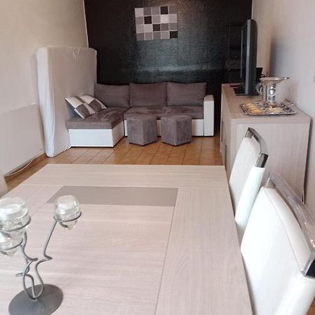 Vitre Centre Ville Bel Appartement A Decouvrir エクステリア 写真